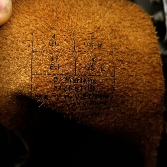 RARE Dr. Martens Studded Black Rolled Vintage Smooth High Top Boots Women's 6 - Picture 10 of 10